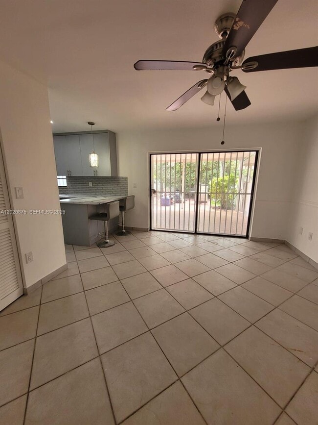 Building Photo - 2438 SW 109th Ct