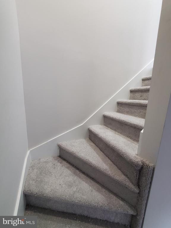 Building Photo - 9 Butler Ct