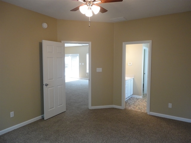 Building Photo - 10401 Sand Creek Blvd