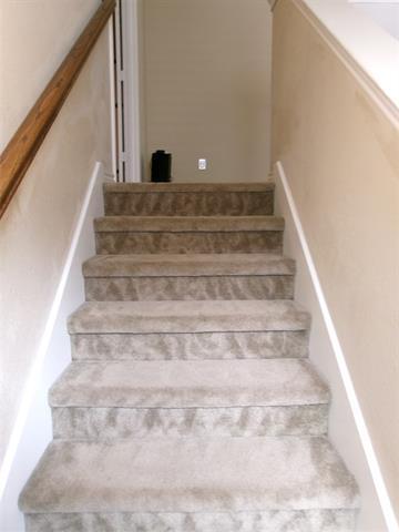 Building Photo - 5727 Mountain Hollow Dr