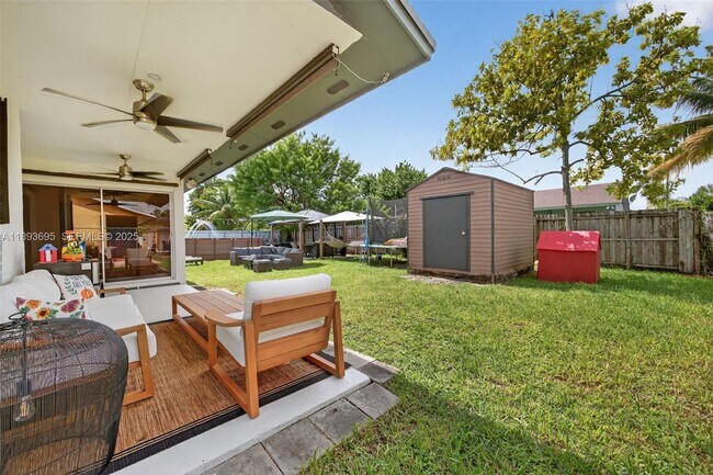 Building Photo - 25796 SW 123rd Ave