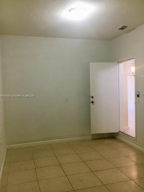 Building Photo - 8438 SW 166th Pl