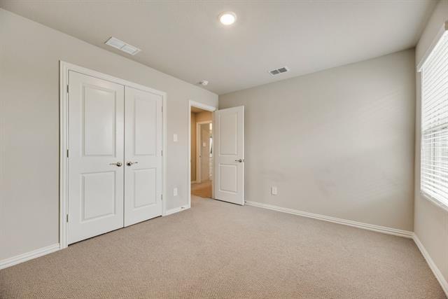 Building Photo - 605 Willet Dr