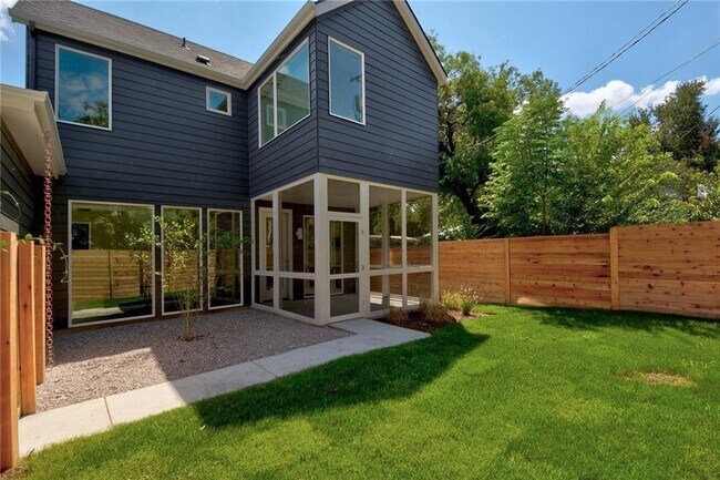 Building Photo - 5514 Avenue H