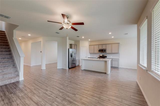 Building Photo - 2130 Clarion Dr