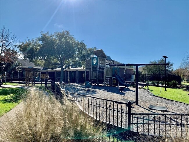 Building Photo - 8302 Kerrington Glen Dr