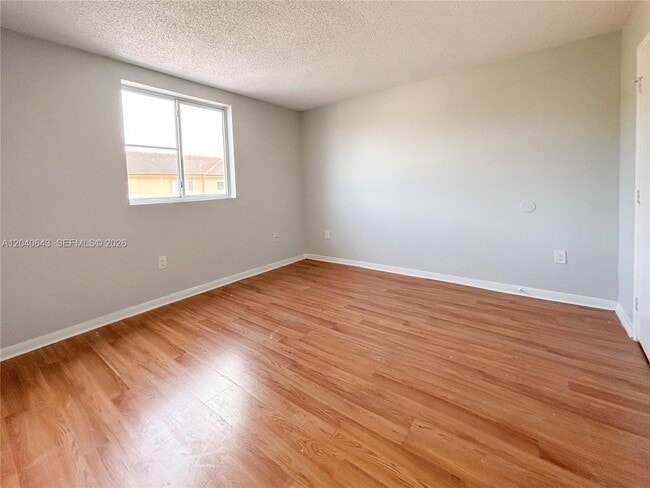 Building Photo - 14971 SW 82nd Ln