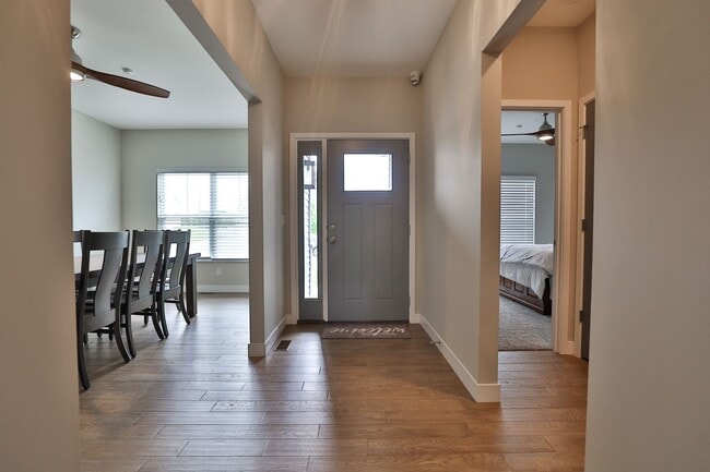 Building Photo - Gorgeous 3 Bedroom Home in Edwardsville