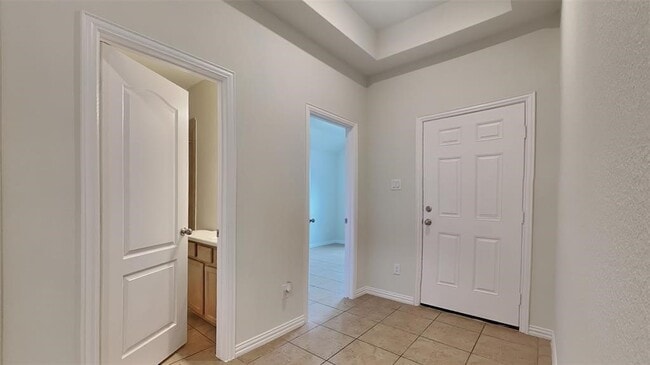 Building Photo - 3738 E Vicksburg Estates Dr