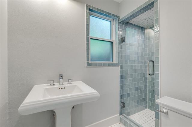 Building Photo - 5322 Glenwick Ln