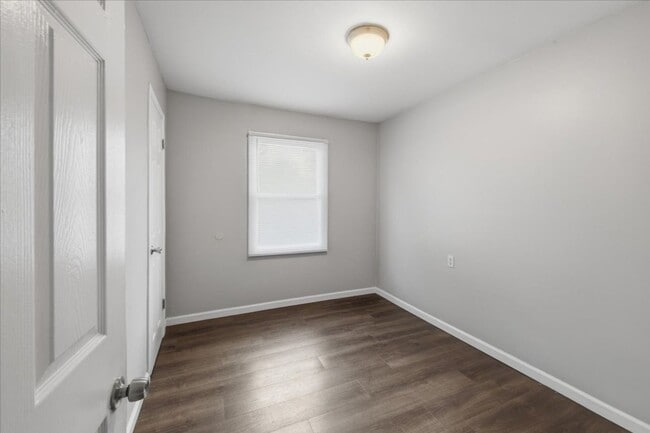 Building Photo - 3705 N Whittier Pl