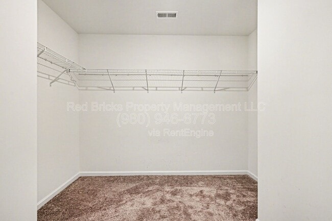 Building Photo - 2785 Yeager Dr NW