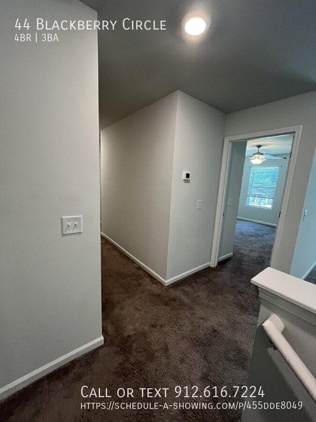 Building Photo - 44 Blackberry Cir