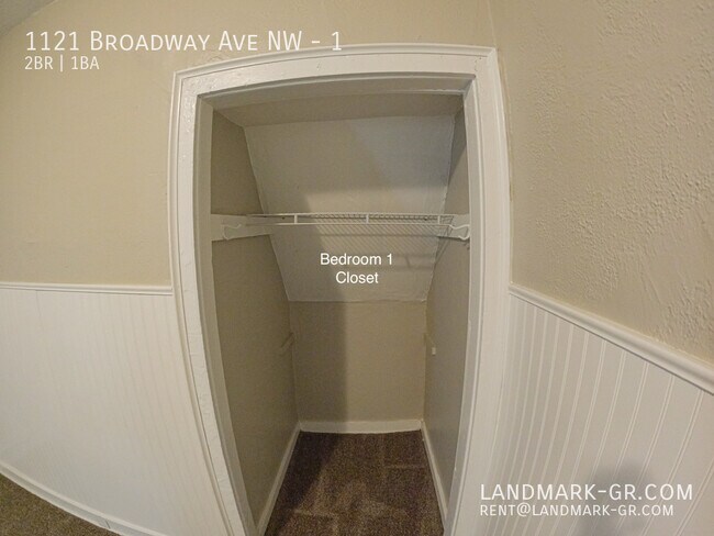 Building Photo - 1121 Broadway Ave NW