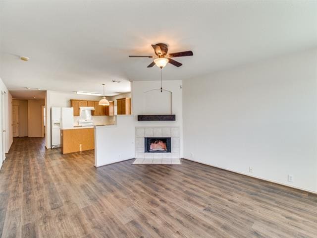 Building Photo - 4212 Falcon Dr