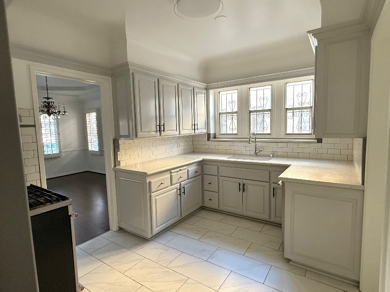 Building Photo - 8218 Blackburn Ave