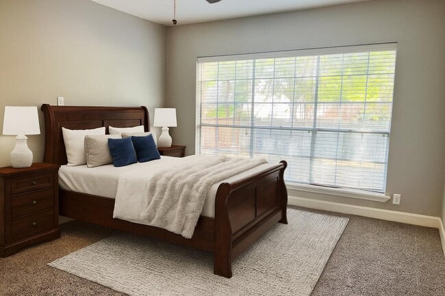 Building Photo - 9135 Rue De Lis