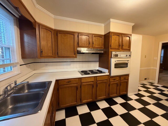 Building Photo - 5606 Bledsoe Dr