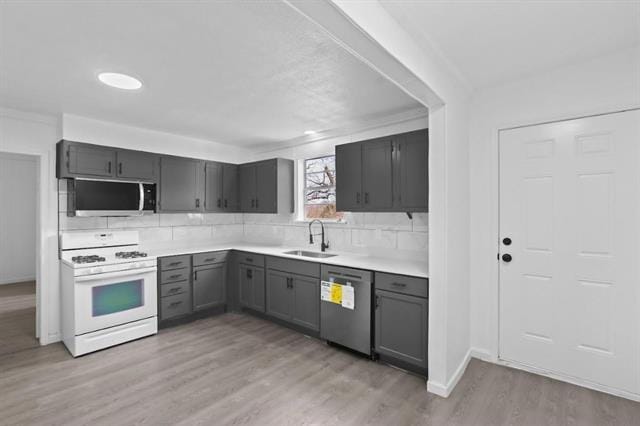 Building Photo - 10158 Twin Creeks Cir