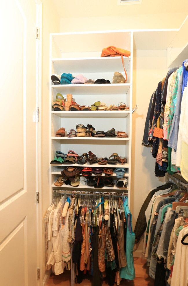 Building Photo - 13412 SW Vermillion Cir