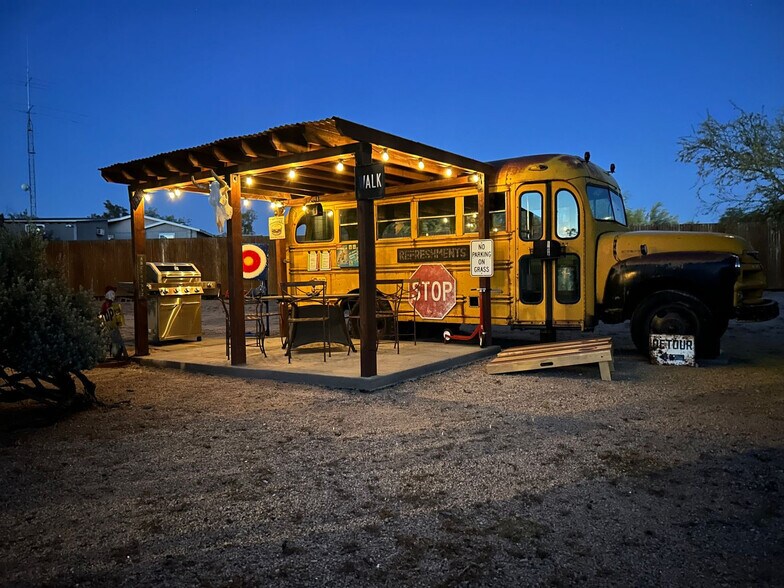 Building Photo - 4909 E Tumbleweed Cir