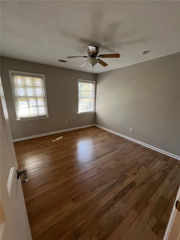 Building Photo - 4636 Breakwater Way NE