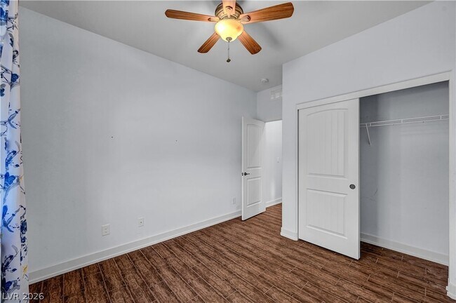 Building Photo - 12297 Argent Bay Ave