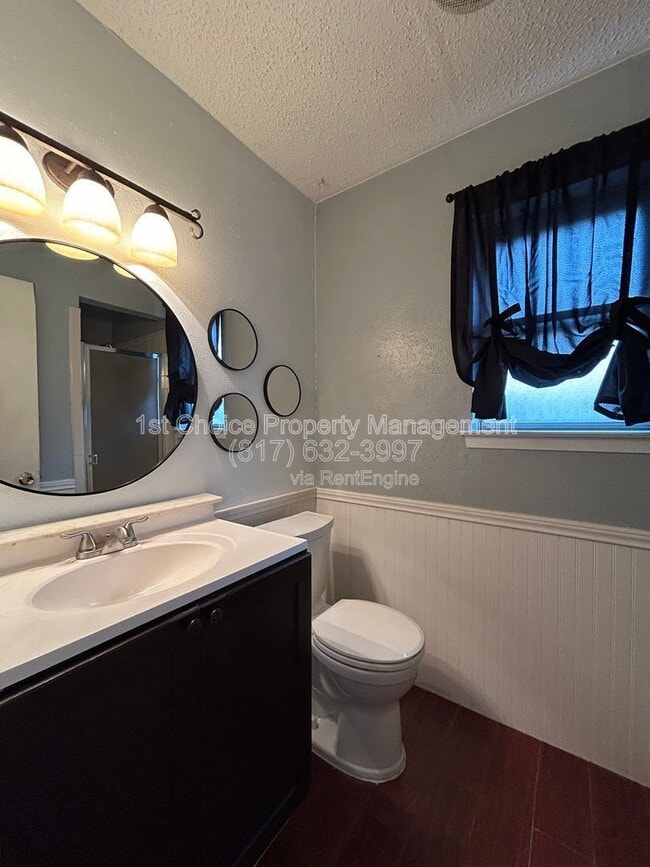 Building Photo - 6409 Stardust Dr S