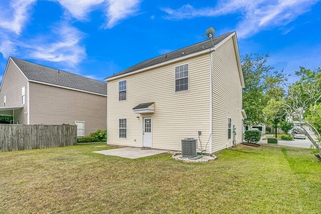 Building Photo - 1006 Friartuck Trail