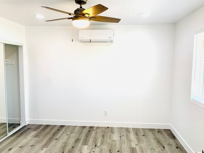 Building Photo - CHARMING Newly Constructed 1BD/BA Availabl...