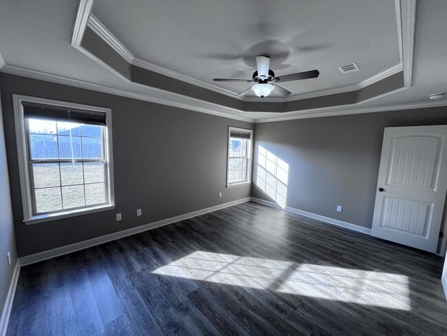 Building Photo - 13 Kelby Ct