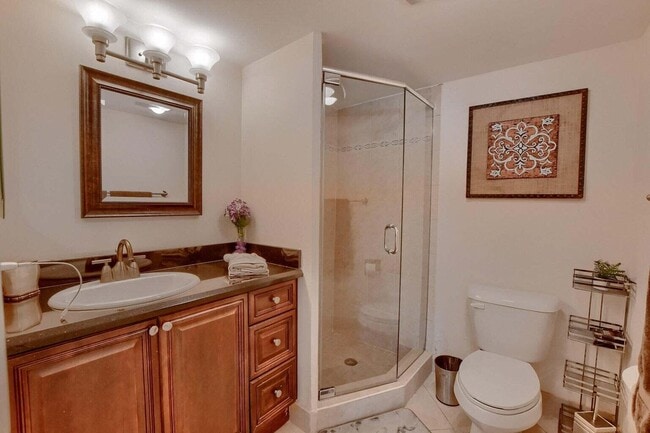 Building Photo - 3 Royal Palm Way