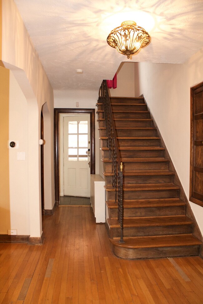 Building Photo - 15388 Glynn Rd