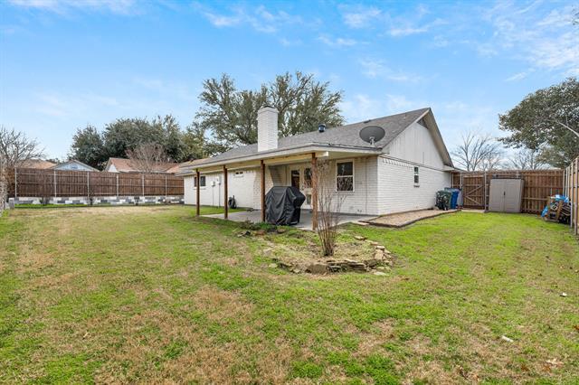 Building Photo - 2122 Sagebrush Trail