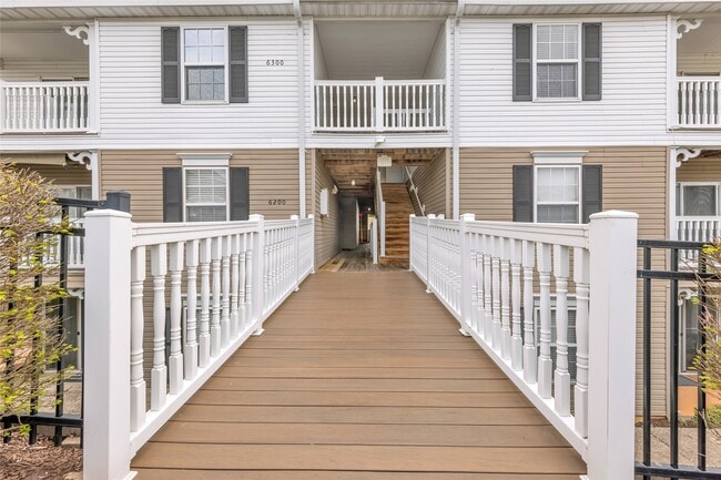 Building Photo - 6303 Spring River Dr