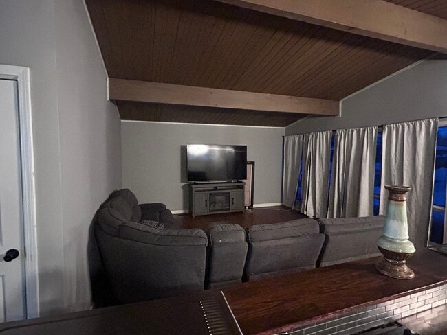 Building Photo - 233 Natoma Ave