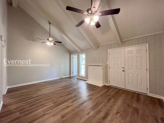 Building Photo - 4257 Renners Rd