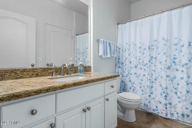 Building Photo - 1701 E Colter St