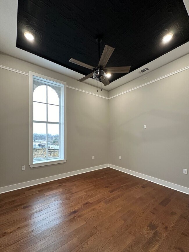 Building Photo - Top of the Line Apartments in Batesville