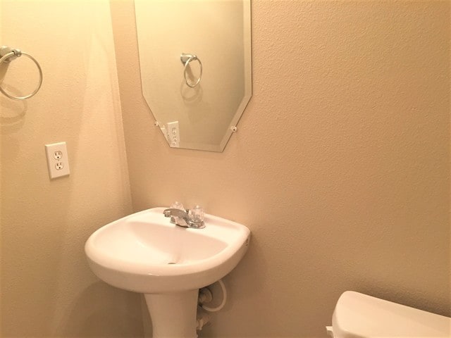 Building Photo - 17022 Sperry Landing Dr