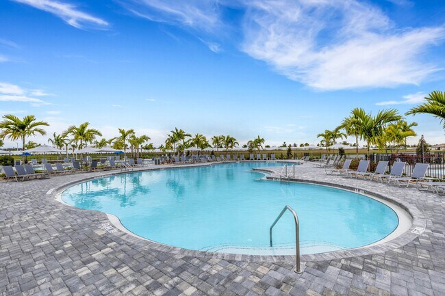 Building Photo - 16020 Sunny Day Dr