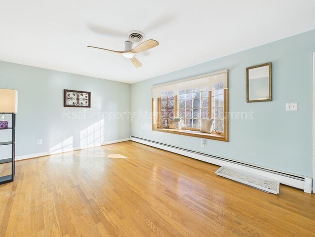 Building Photo - 1508 Chesley Pl