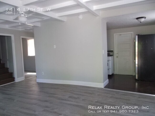 Building Photo - 1414 17th St W