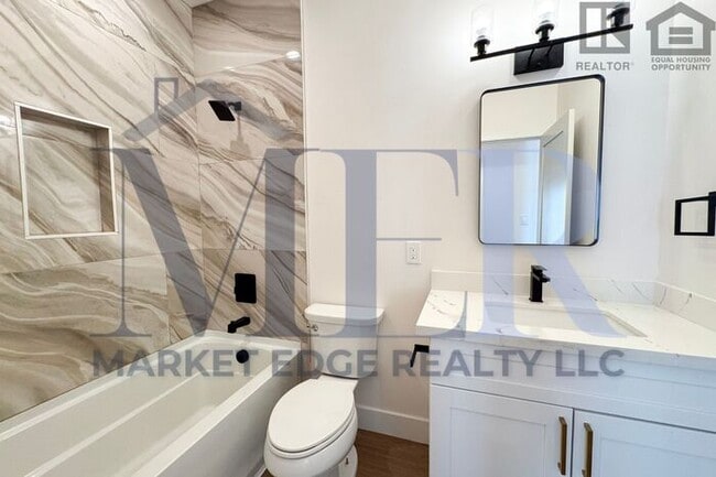 Building Photo - 3Bed/2.5Bath House in Sedona! Ready for Im...