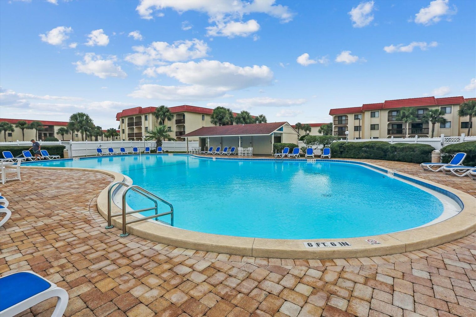 Building Photo - 880-A1A A1A Beach Blvd