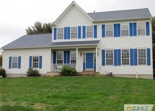 Building Photo - 49 Mattawang Dr