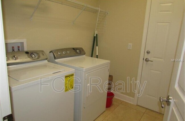 Building Photo - 1404 Milledge Ln