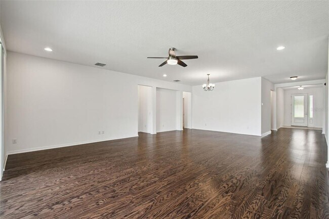 Building Photo - 4215 Tatum Lp