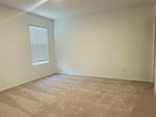 Building Photo - 19507 Oliveto Ct.