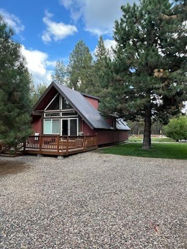 Primary Photo - BAT-649